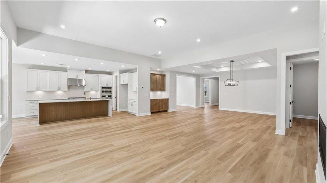 Spacious, unfurnished interior of a new home in Cresswind Georgia at Twin Lakes, Hoschton (Image 35).