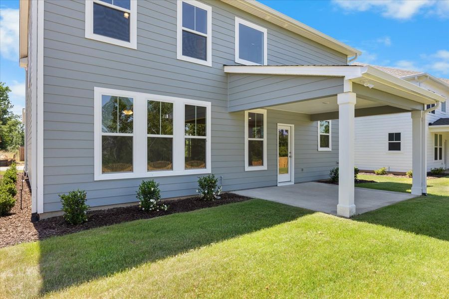 Exterior details and patio area of a home in Tillery Park, Grovetown (Image 4).