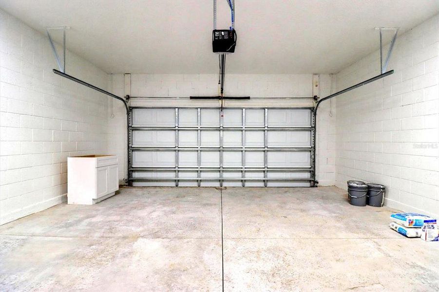 Image 28 of a home in .