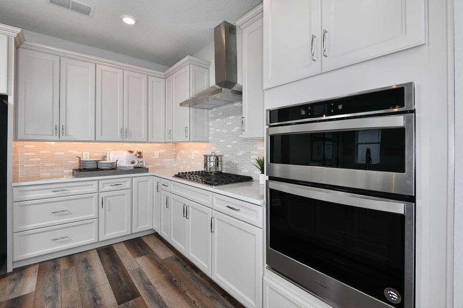 Representative furnished interior of a home built from the Mystique by Del Webb in Del Webb Oasis, Winter Garden (Image 8).