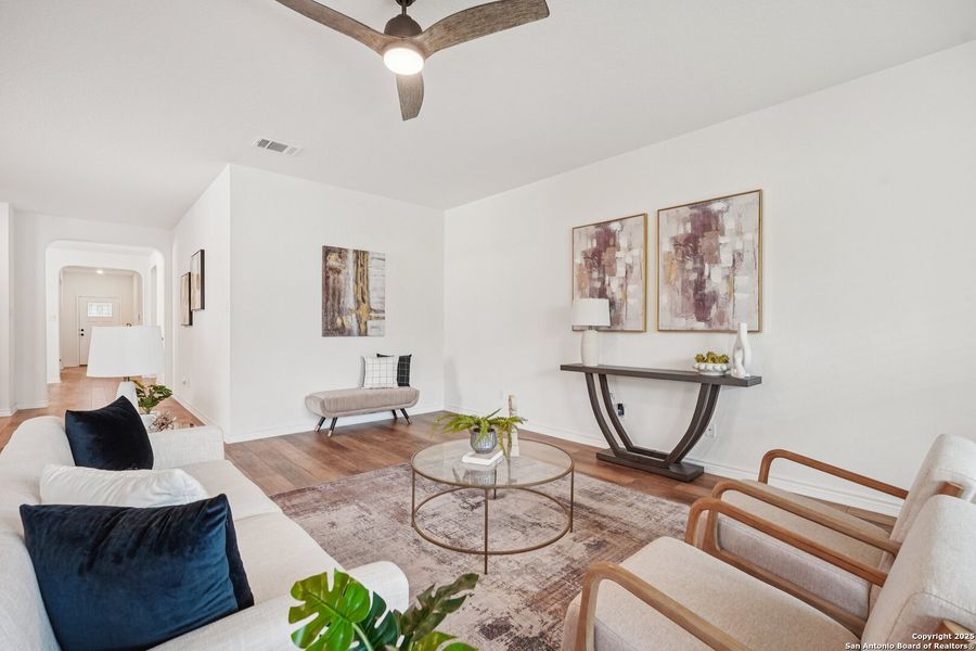 Furnished interior view inside a new home in Canyon Crest, San Antonio (Image 6). Furnished interior view inside a new home in Canyon Crest, San Antonio (Image 6).
