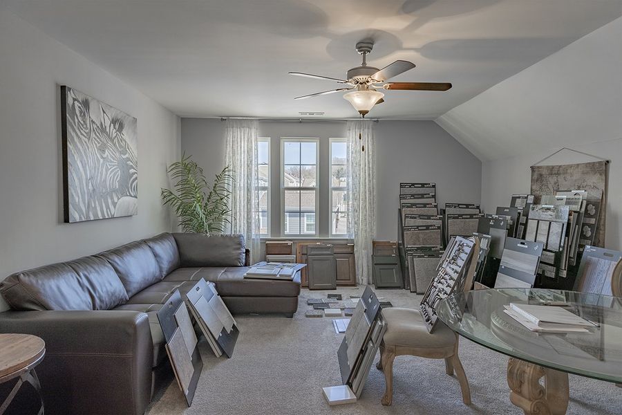 Eppes GY, 2-Story Home