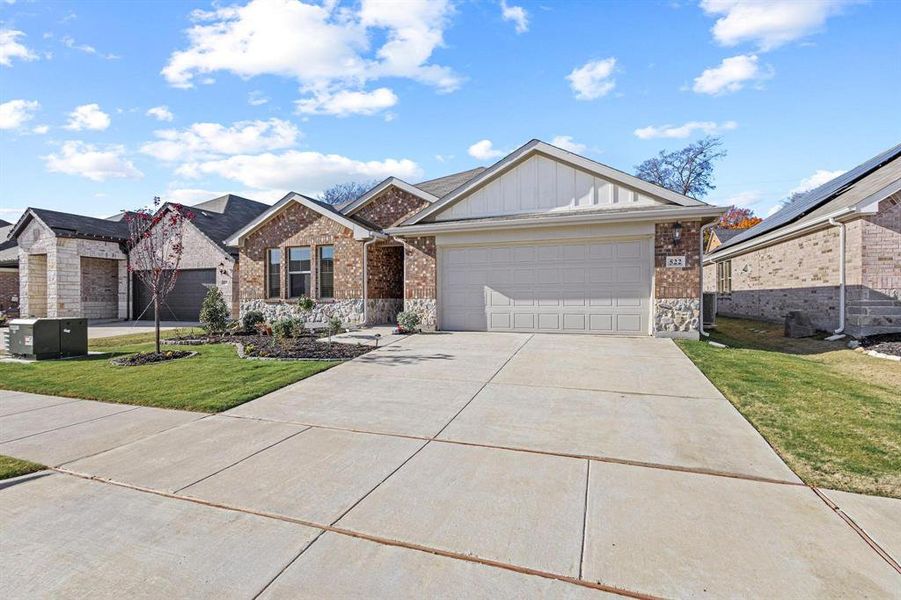 Front exterior of a new home in , Sherman, TX, highlighting curb appeal (Image 2). Front exterior of a new home in , Sherman, TX, highlighting curb appeal (Image 2).