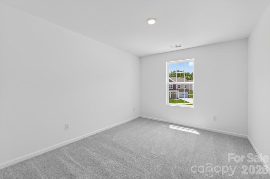 Spacious, unfurnished interior of a new home in Creekside Cottages, Bessemer City (Image 15).