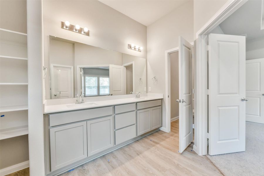 Furnished interior view inside a new home in King Oaks Village, Baytown (Image 10). Furnished interior view inside a new home in King Oaks Village, Baytown (Image 10).