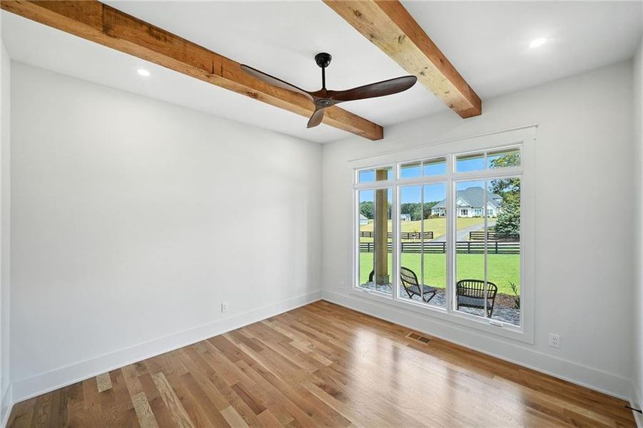 Image 87 of a home in .