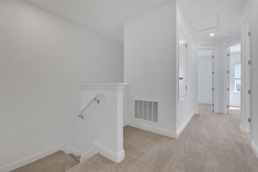 Spacious, unfurnished interior of a new home in , St. Cloud (Image 14).