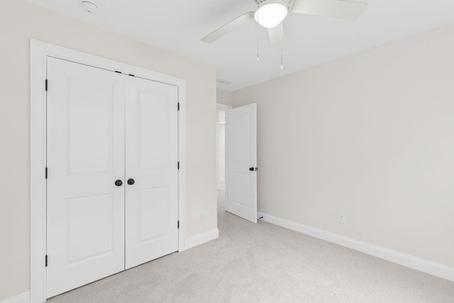 Spacious, unfurnished interior of a new home in , North Charleston (Image 23).