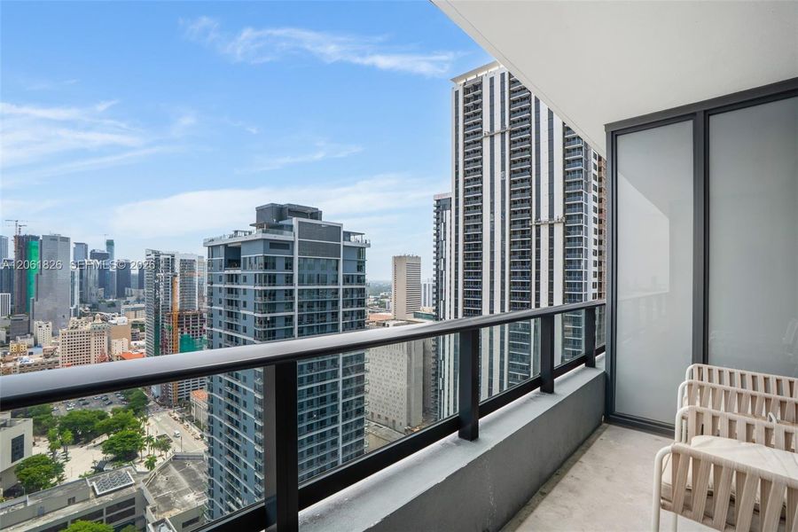 Condo located in Miami, FL showcasing its design and architecture (Image 26). Condo located in Miami, FL showcasing its design and architecture (Image 26).