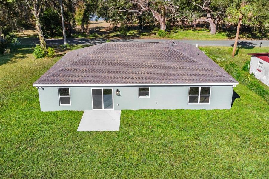 Exterior details and patio area of a home in , Leesburg (Image 23).