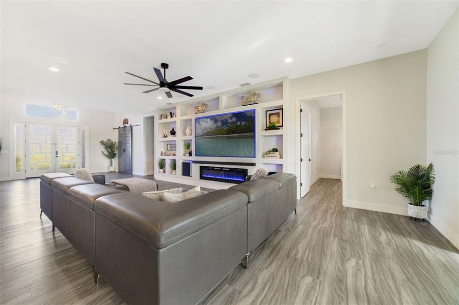 Furnished interior view inside a new home in , Auburndale (Image 15). Furnished interior view inside a new home in , Auburndale (Image 15).