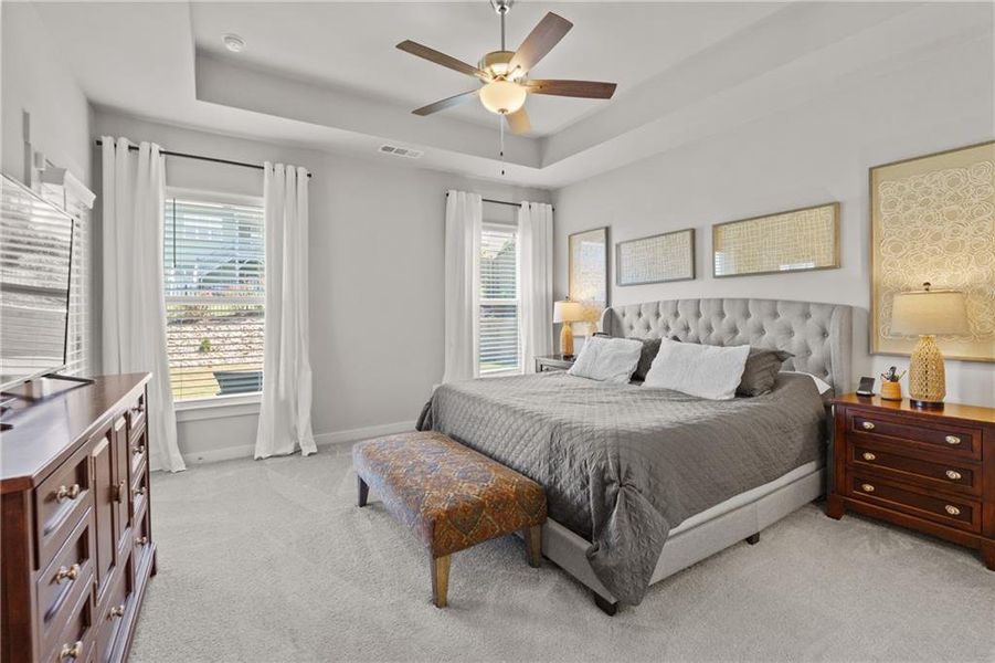 Furnished interior view inside a new home in , Jefferson (Image 22).