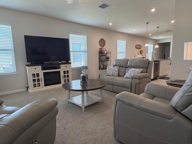 5. MLS 3030 RF Living 5. MLS 3030 RF Living