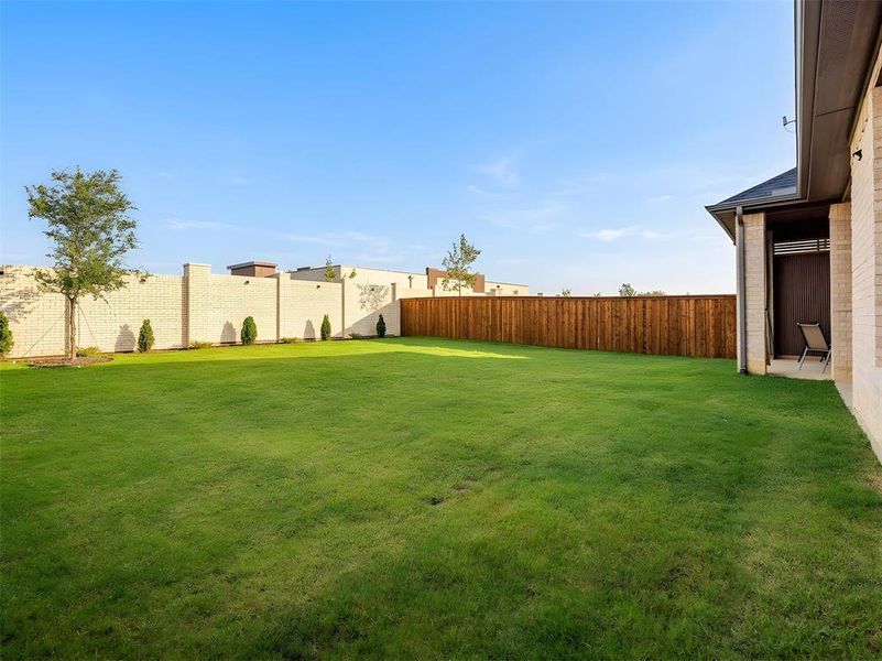 Exterior details and patio area of a home in , Celina (Image 3).