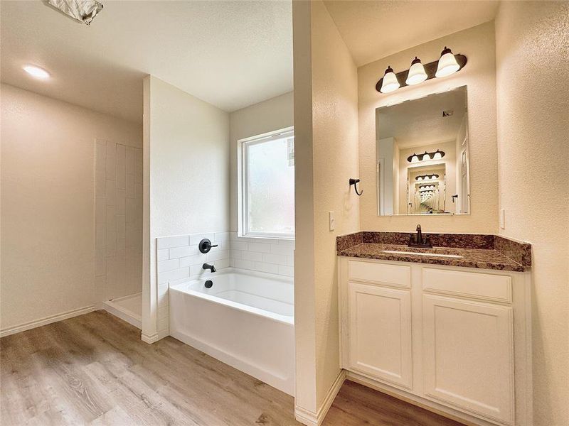 Furnished interior view inside a new home in , Fort Worth (Image 5).