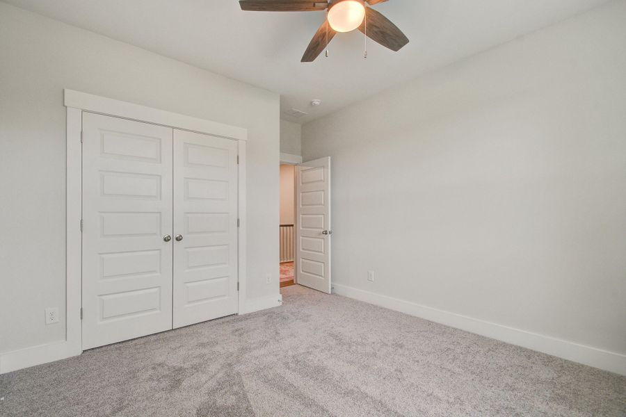 Spacious, unfurnished interior of a new home in Pamlico Terrace, Awendaw (Image 19).