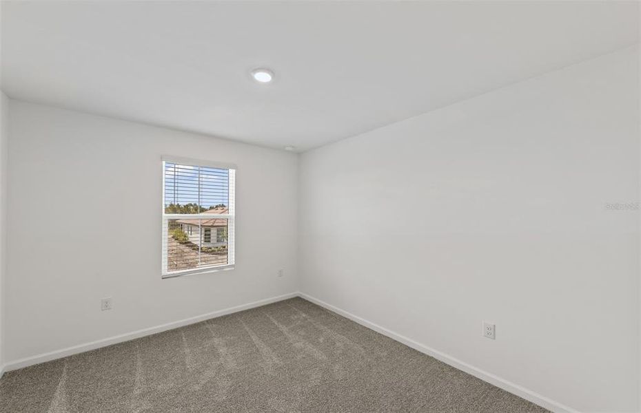 Spacious, unfurnished interior of a new home in Lakespur Wellen Park, Venice (Image 24). Spacious, unfurnished interior of a new home in Lakespur Wellen Park, Venice (Image 24).
