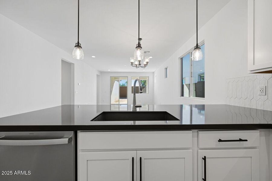 8827 W PASADENA Avenue - Ready Now! 8827 W PASADENA Avenue - Ready Now!