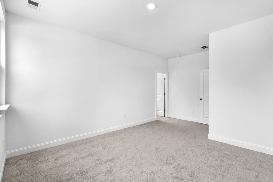 Spacious, unfurnished interior of a new home in Downtown Loris Homes, Loris (Image 35).