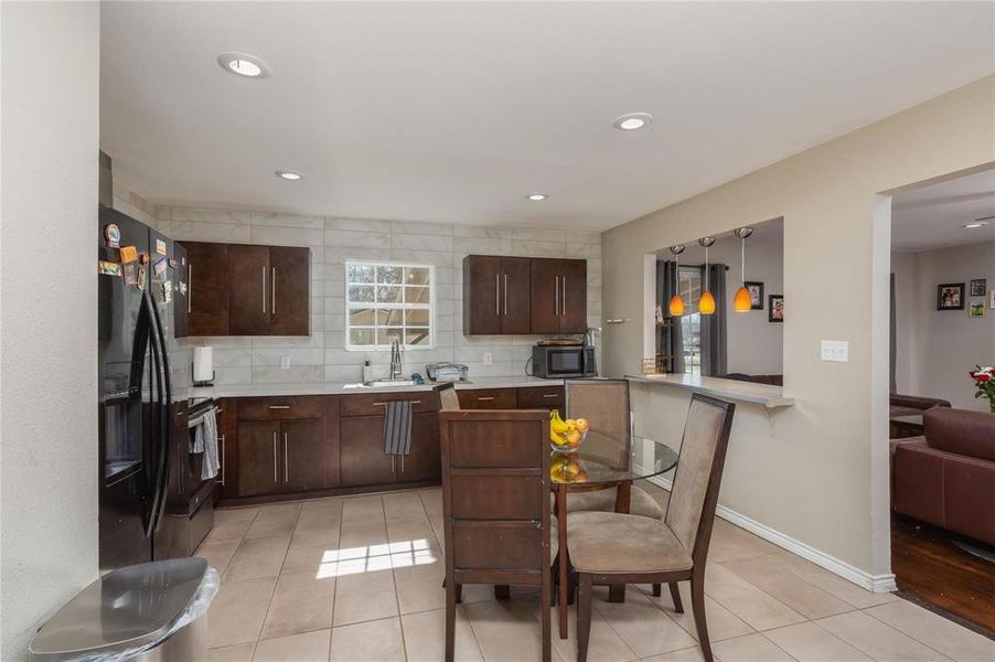 Furnished interior view inside a new home in , Azle (Image 14). Furnished interior view inside a new home in , Azle (Image 14).