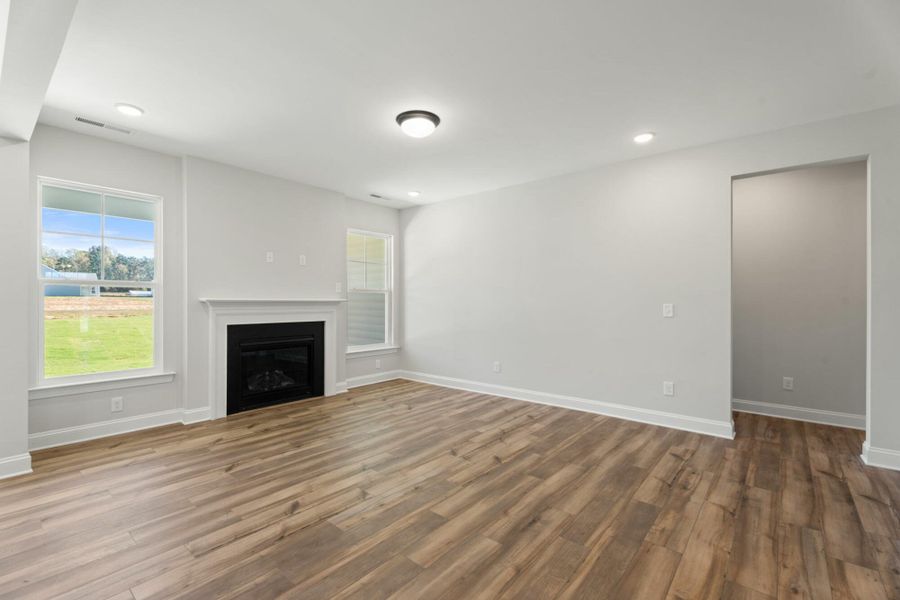 Spacious, unfurnished interior of a new home in Hopewell Garden, Winston-Salem (Image 25).
