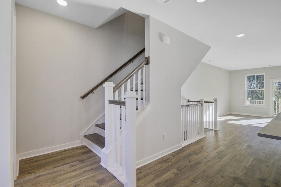 Spacious, unfurnished interior of a new home in , Johns Island (Image 31).