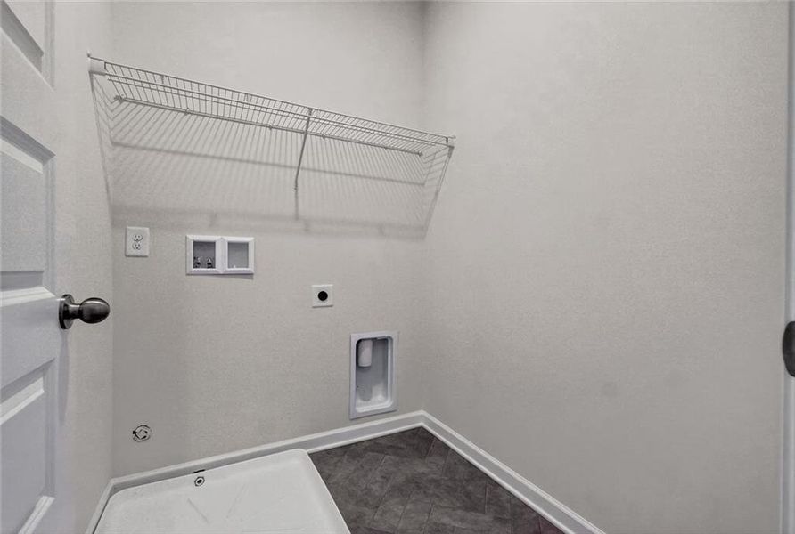 Spacious, unfurnished interior of a new home in Laurel Creek, Calhoun (Image 16).