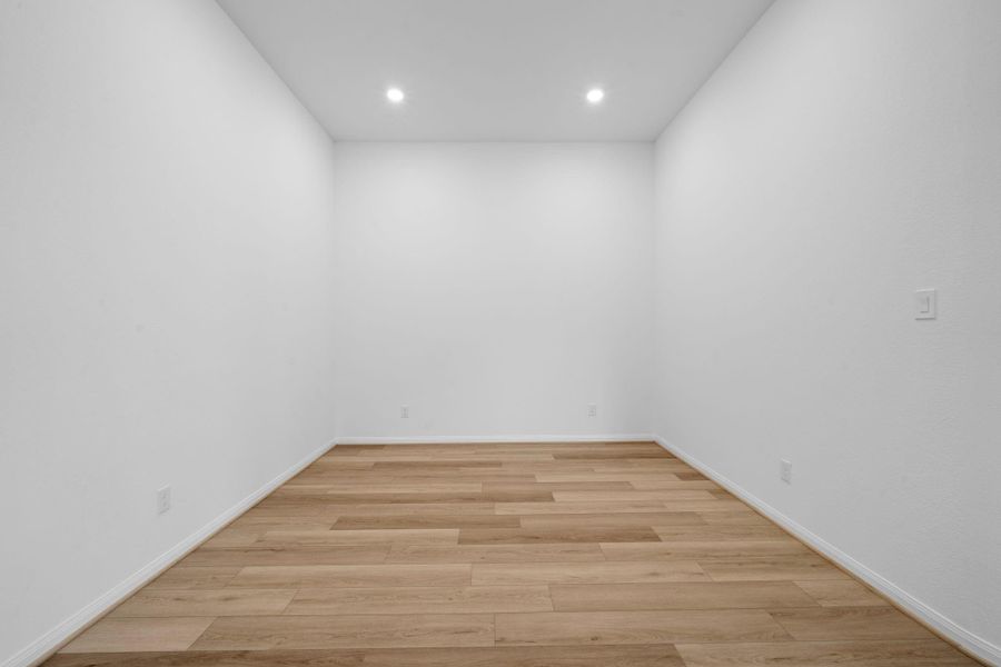 Spacious, unfurnished interior of a new home in Bridgeland, Cypress (Image 20).