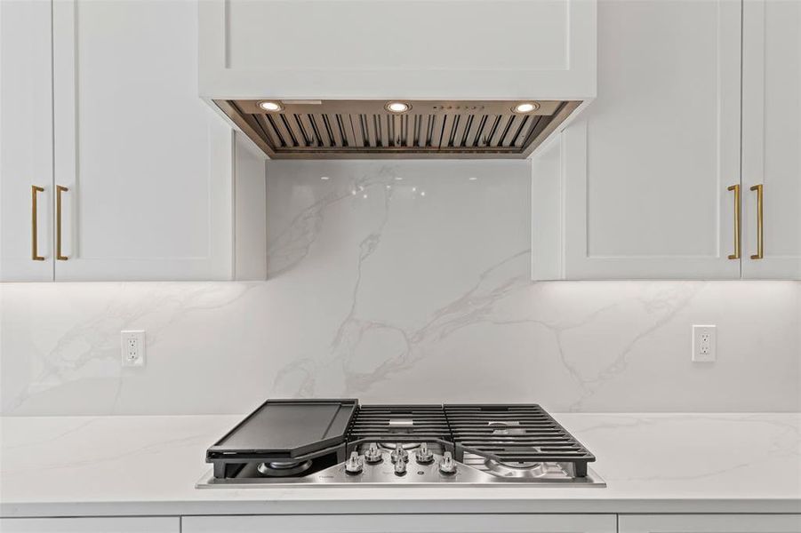 Image 28 of a home in .