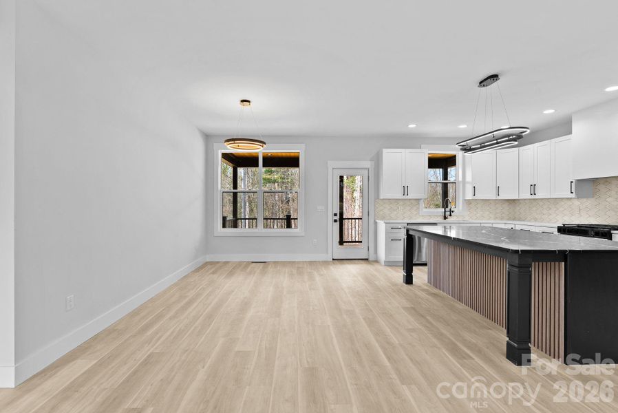 Image 43 of a home in .