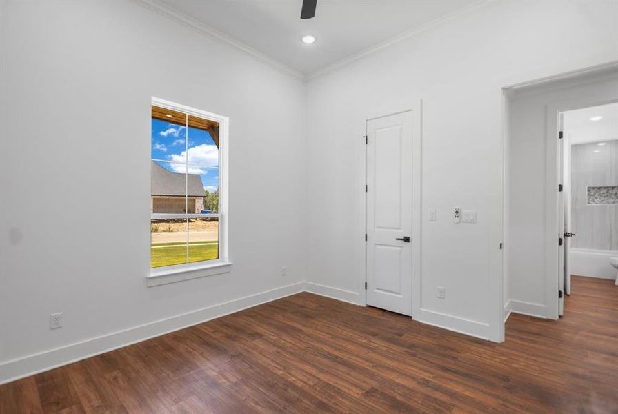Spacious, unfurnished interior of a new home in , Lindale (Image 31).