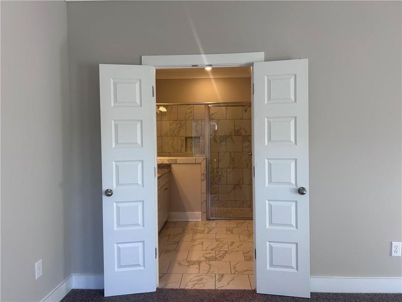 Spacious, unfurnished interior of a new home in , Cartersville (Image 21).