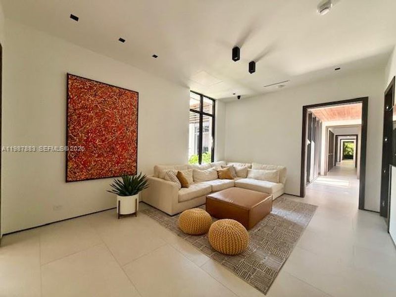 Furnished interior view inside a new home in , Pinecrest (Image 14).