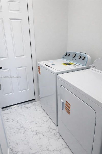 Close-up of interior finishes inside a home in , Lehigh Acres (Image 7).