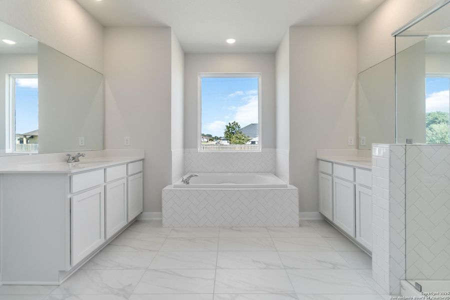 Furnished interior view inside a new home in Bonita Vista, Pleasanton (Image 9).