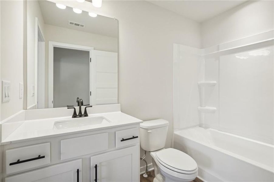 Furnished interior view inside a new home in Summerlin, Winder (Image 18).