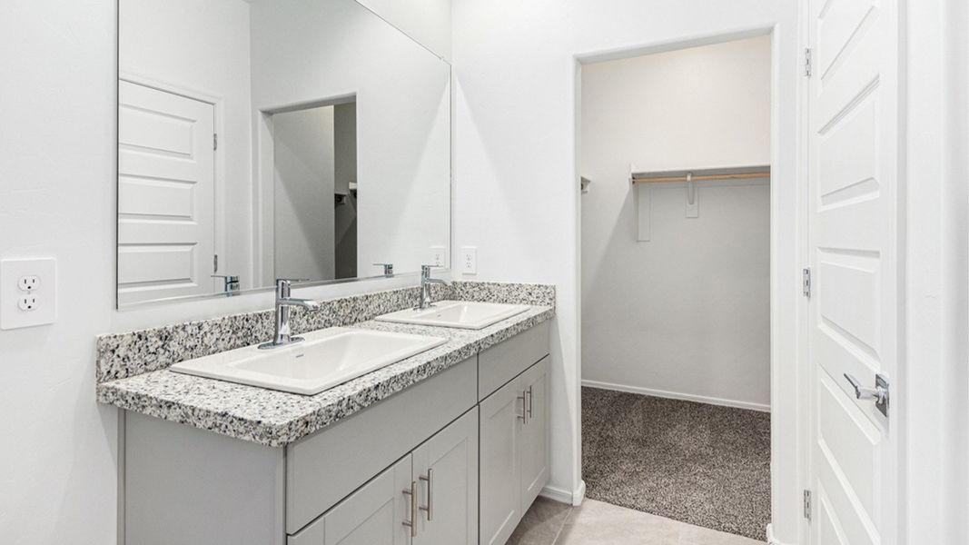 Representative furnished interior of a home built from the Amber by D.R. Horton in Hanson Ridge, Vail (Image 10).