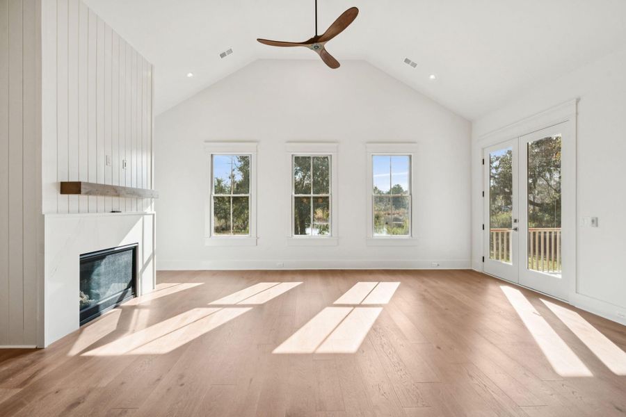 Spacious, unfurnished interior of a new home in , Johns Island (Image 47). Spacious, unfurnished interior of a new home in , Johns Island (Image 47).
