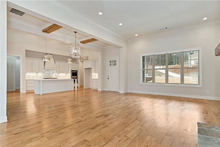 Spacious, unfurnished interior of a new home in , Dahlonega (Image 15).