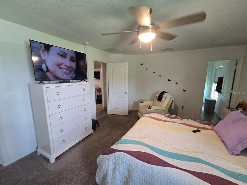 Furnished interior view inside a new home in , Winter Haven (Image 3).