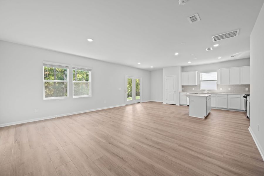 Spacious, unfurnished interior of a new home in Grand Arbor, Blythewood (Image 10). Spacious, unfurnished interior of a new home in Grand Arbor, Blythewood (Image 10).