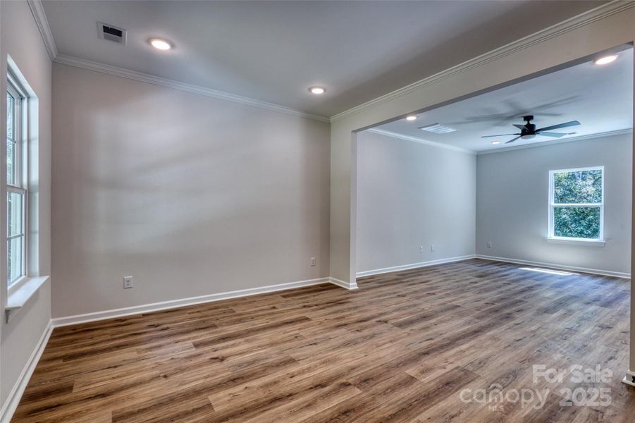Spacious, unfurnished interior of a new home in , Fort Lawn (Image 35).