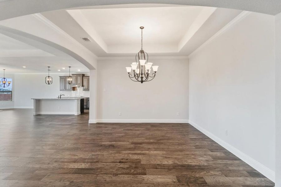 Image 148 representing the Concept 2373 by Landsea Homes in Coyote Crossing, Godley, TX. Image 148 representing the Concept 2373 by Landsea Homes in Coyote Crossing, Godley, TX.