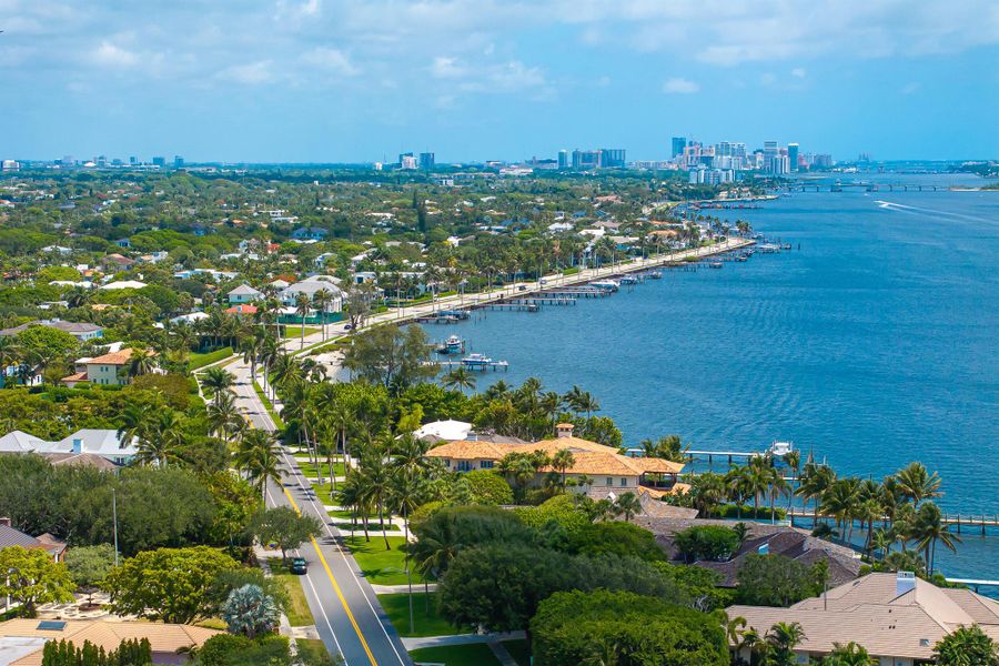 Furnished interior view inside a new home in , West Palm Beach (Image 11).