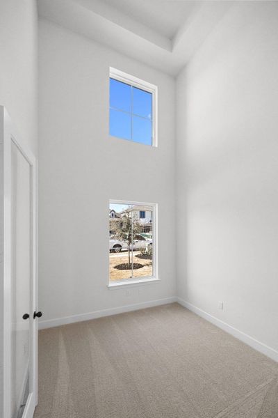 Spacious, unfurnished interior of a new home in Nolina, Georgetown (Image 34).