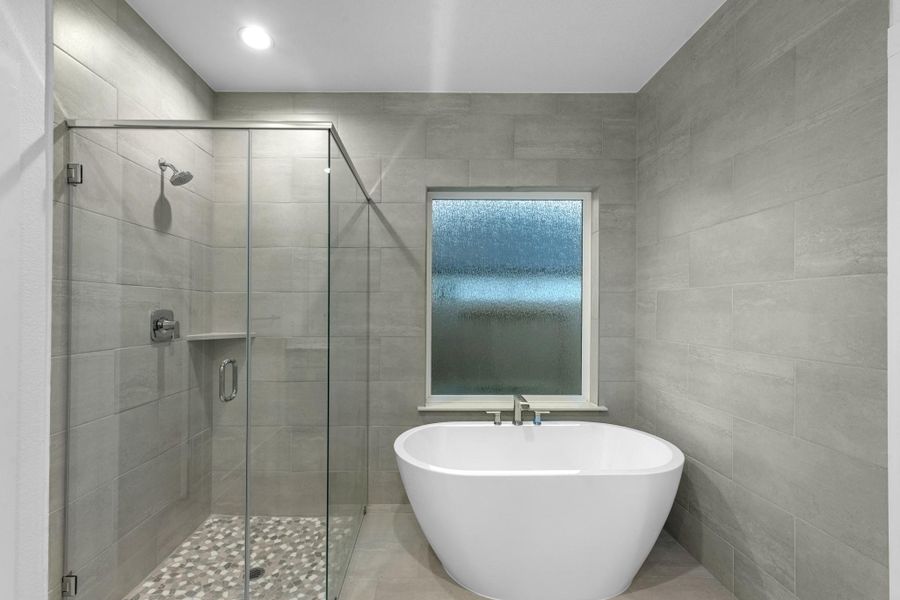 Furnished interior view inside a new home in Briarwood Crossing, Rosenberg (Image 13).