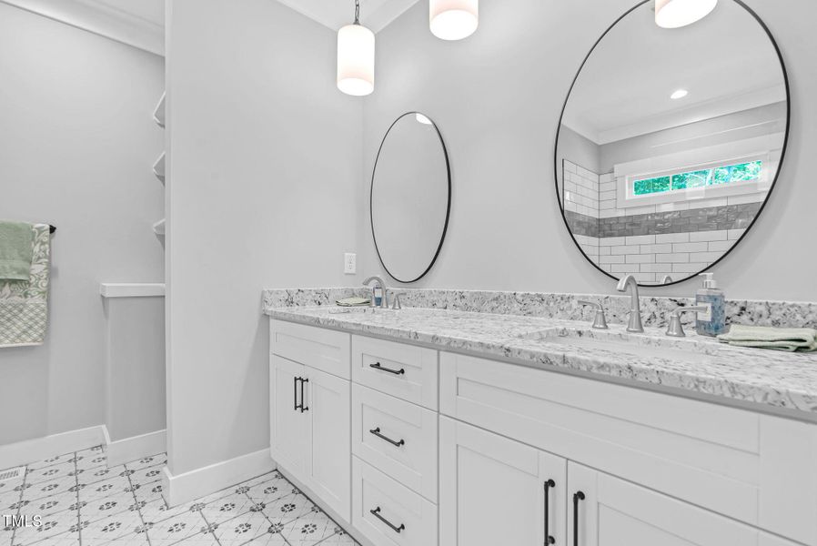 1004 Snow Peak Court-66