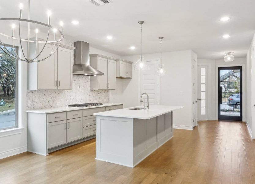 18-custom-Stonehill Dr-018