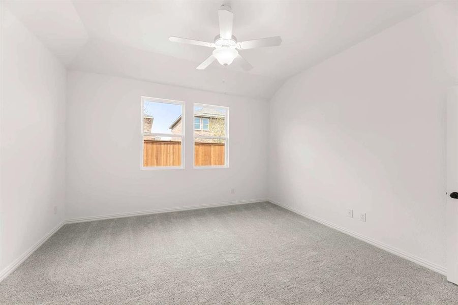 Spacious, unfurnished interior of a new home in Creekview Fossil Ridge, Pilot Point (Image 20). Spacious, unfurnished interior of a new home in Creekview Fossil Ridge, Pilot Point (Image 20).
