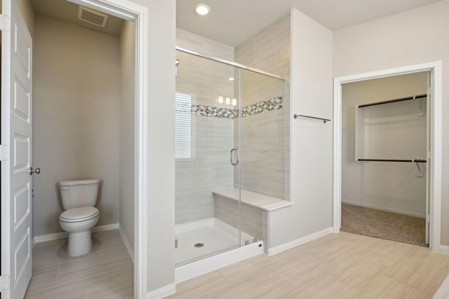 Furnished interior view inside a new home in Kemah Crossing - Luxe Series, Kemah (Image 7).